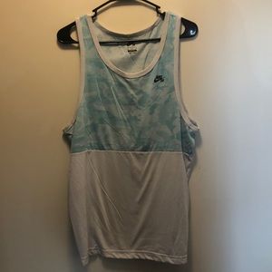 Nike tank